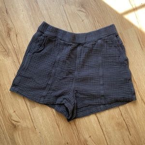 Madewell Dark gray linen shorts